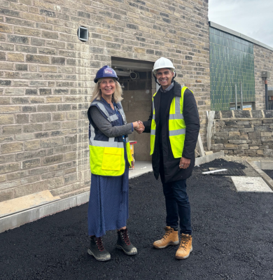 Heatworks Donates Air-Conditioning Equipment to Support Comfort and Care at Overgate Hospice
